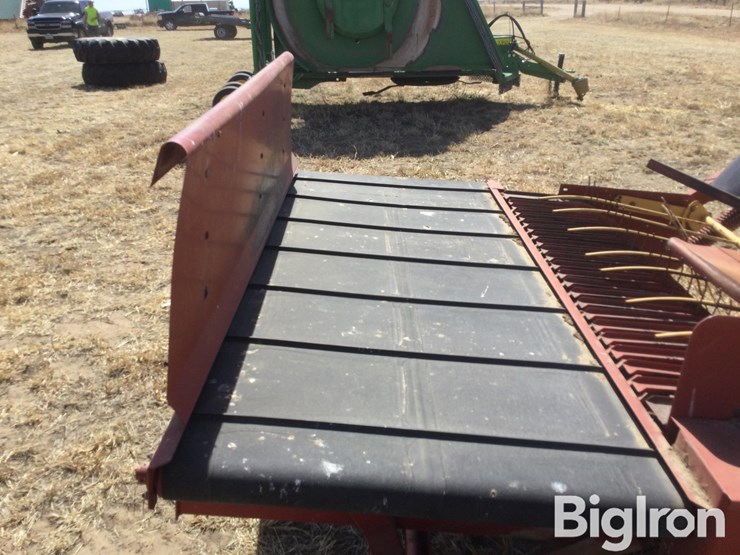 new-holland-144-image-17