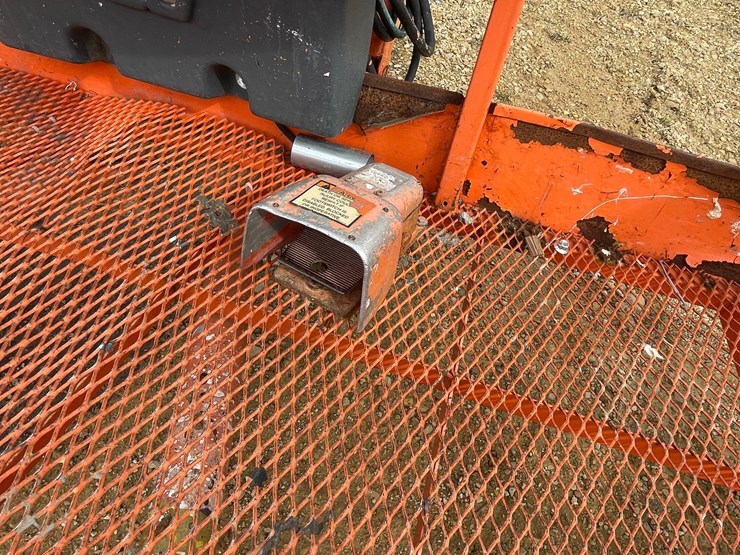 2007-jlg-860sj-image-35