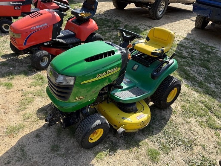 john-deere-l110-image-2