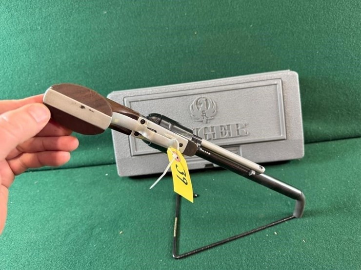 ruger-new-model-blackhawk-45cal-revolver-image-7