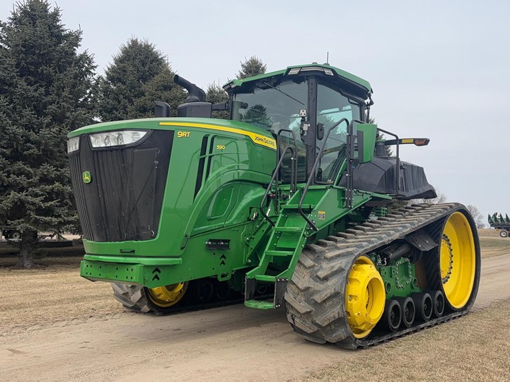 2024-john-deere-9rt-590-tractor-image-1