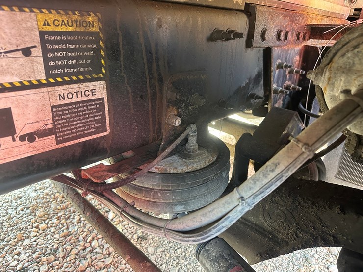 2019-massey-ferguson-8-image-64