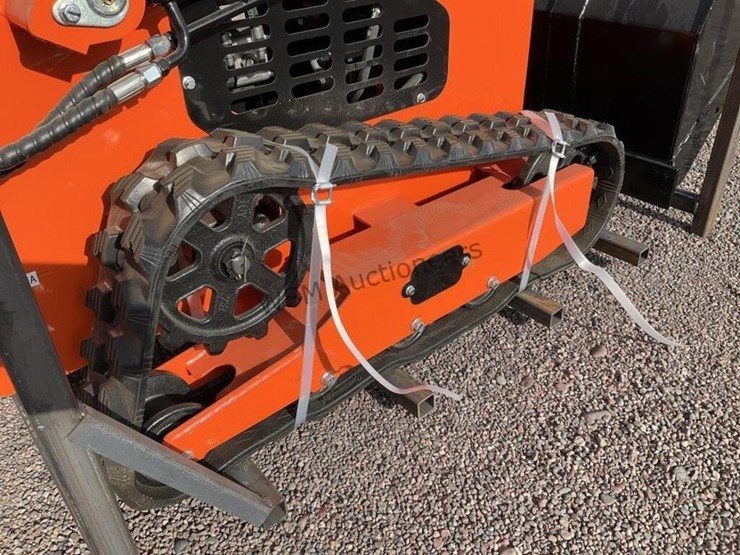 2026-sdl-36c-stand-up-skid-steer-image-5