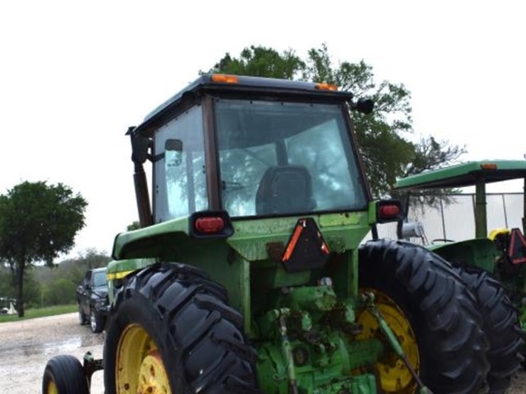 john-deere-4630-image-9