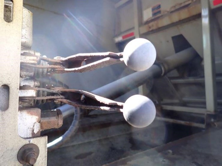 2017-western-star-4700sb-image-83