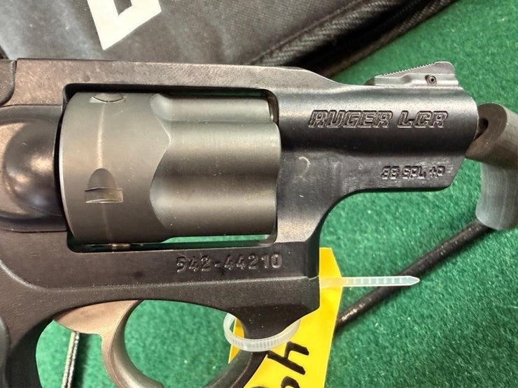 ruger-lcr-38-spl-revolver-image-5