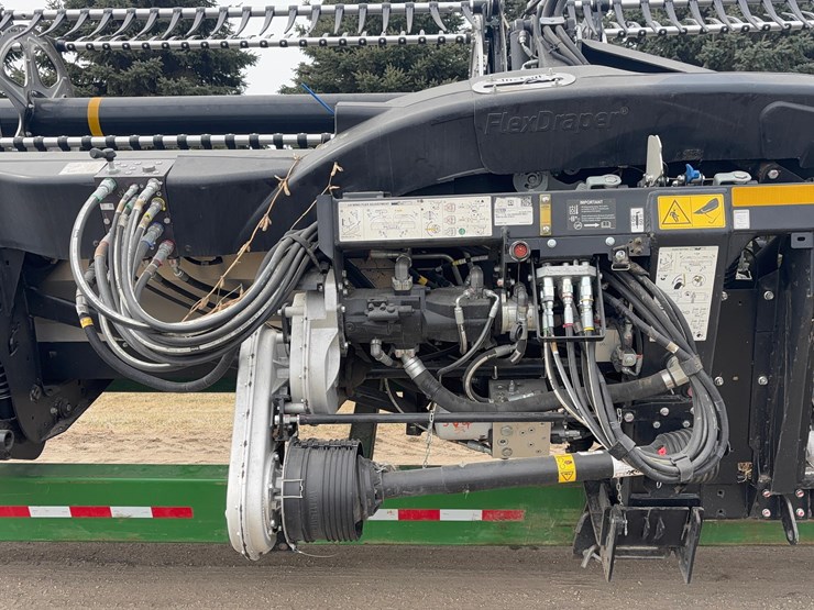 2024-mac-don-fd240-image-9