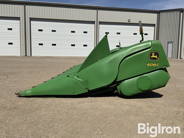 2013-john-deere-608c-image-8