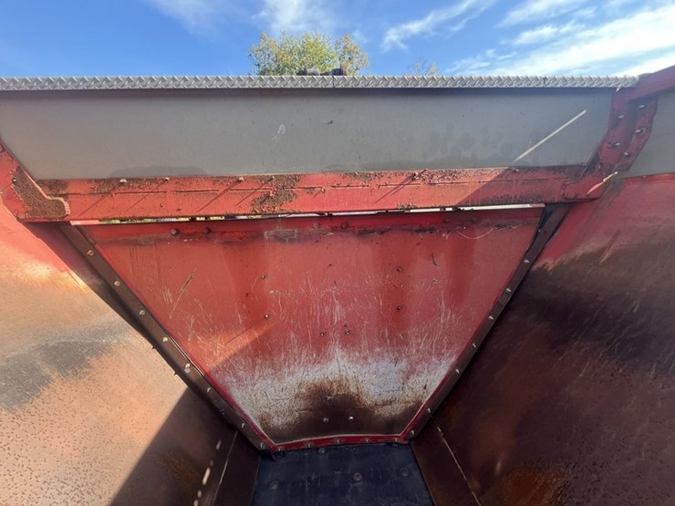 #1704-•-2006-abs-rc5-live-bottom-trailer-image-81