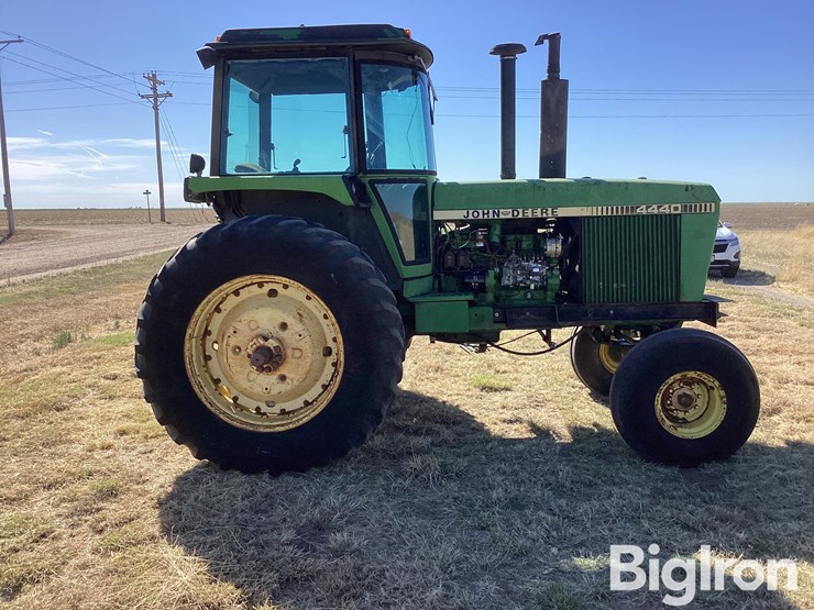 1980-john-deere-4440-image-4