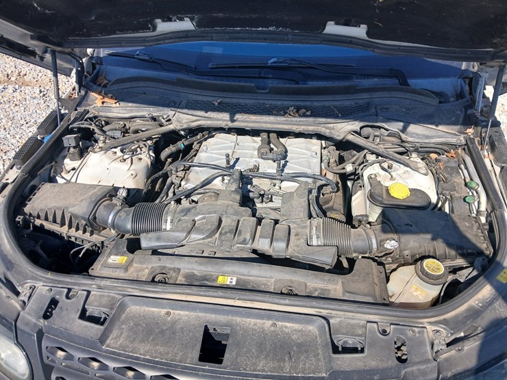 2016-land-rover-range-rover-image-18