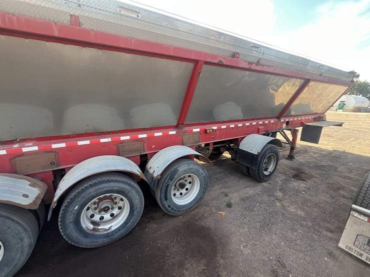 #1704-•-2006-abs-rc5-live-bottom-trailer-image-8