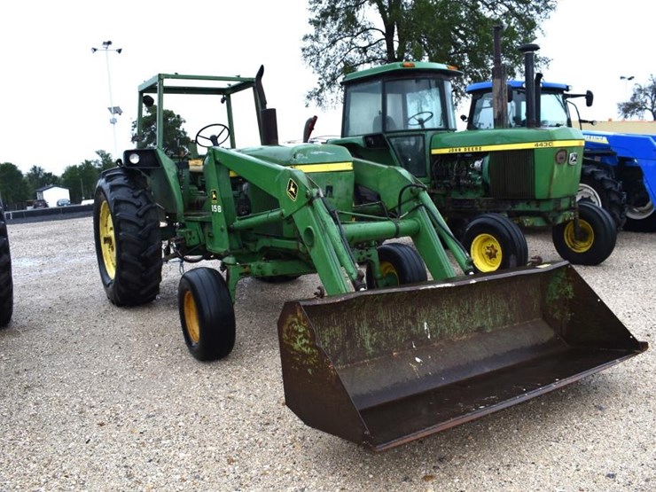john-deere-4030-image-23