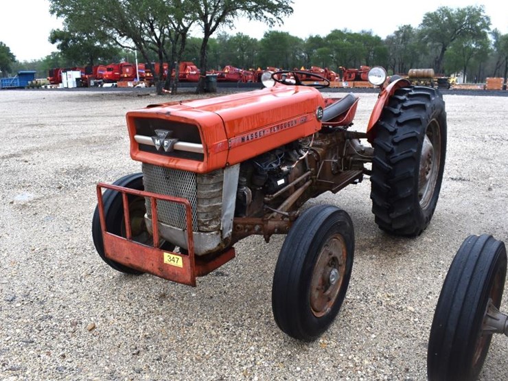 massey-ferguson-135-image-1