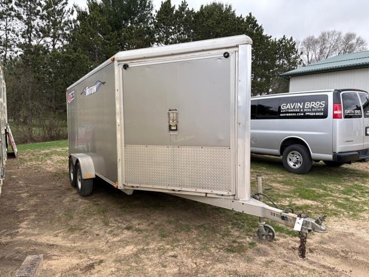 triton-tandem-axle-snowmobile-trailer-image-1