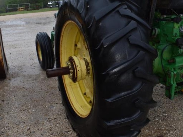 john-deere-4250-image-8