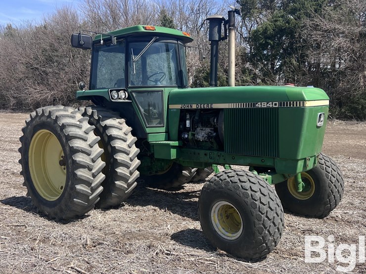 1982-john-deere-4840-image-3