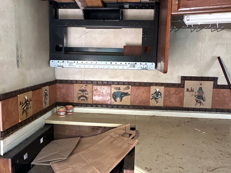 2006-workhorse-w24-image-12