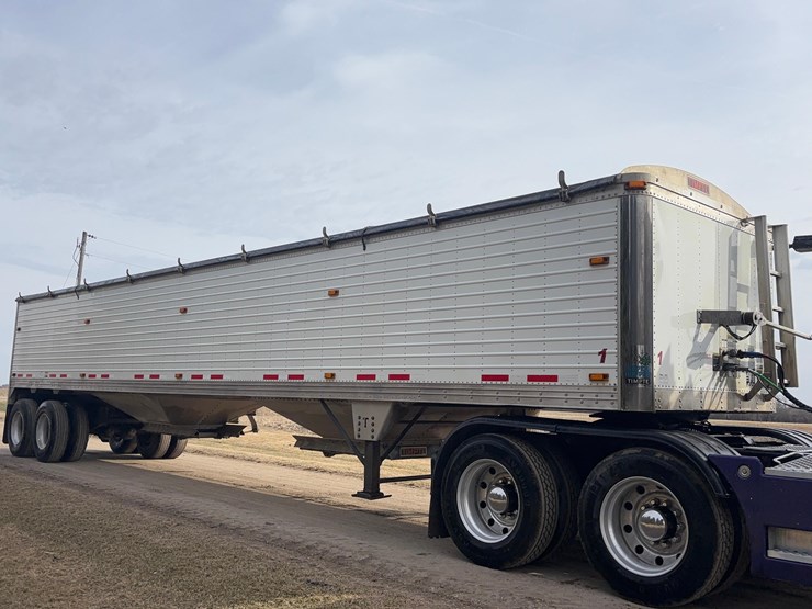 2011-timpte-hopper-image-2