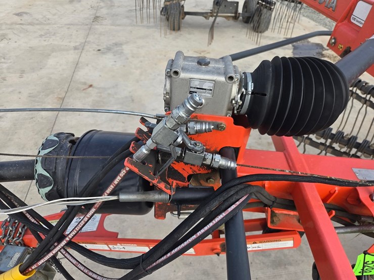 2015-kubota-ra2071t-evo-image-12