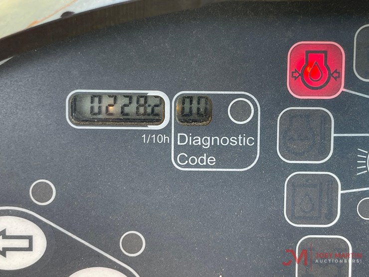 2010-hamm-hd12-image-27