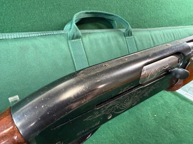 remington-mdl.1100-12ga-magnum-shotgun-image-7