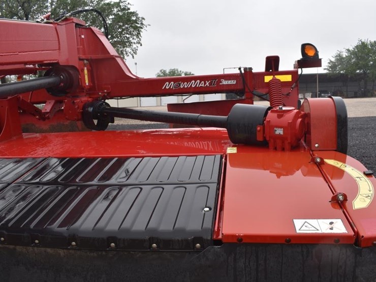 new-holland-313-image-6