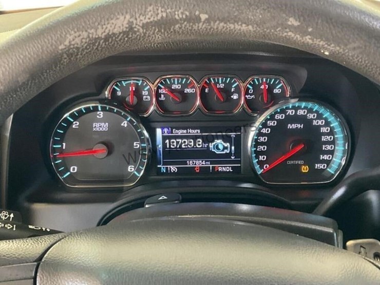 2018-chevrolet-tahoe-image-16