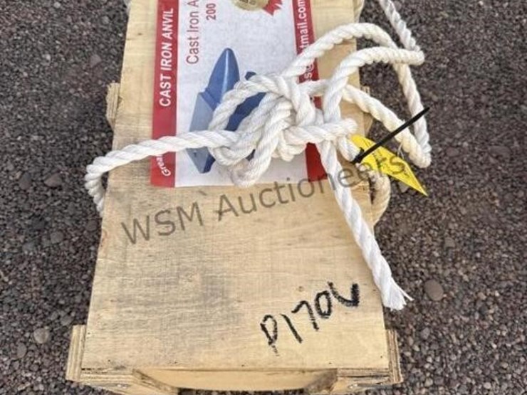 great-bear-200lbs-cast-iron-anvil-image-2