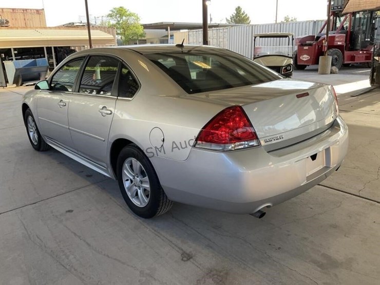 2016-chevrolet-impala-ls-sdn-image-5