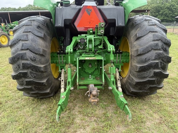 2020-john-deere-5075e-image-15