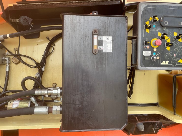 2007-jlg-860sj-image-23
