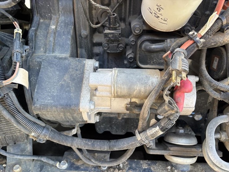 2018-bobcat-s595-image-38