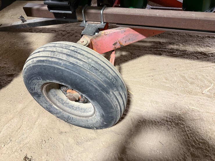 header-trailer-image-2