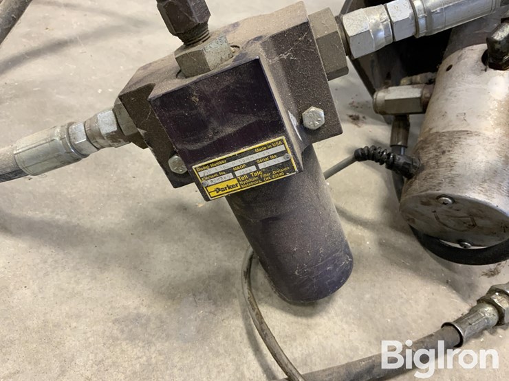 john-deere-250-image-3