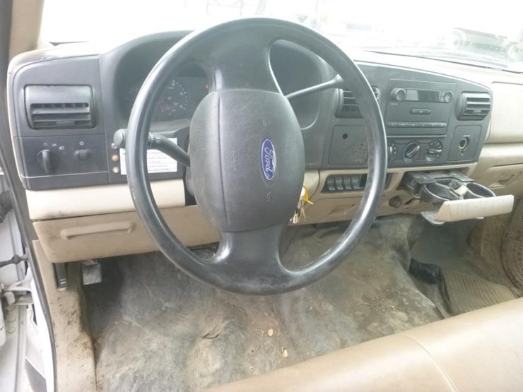 2006-ford-f450-image-11