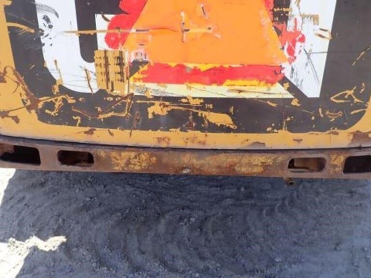 2009-caterpillar-232b-image-56