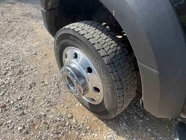 2019-ford-f450-image-17