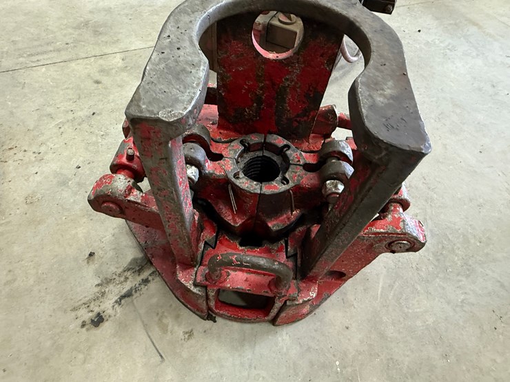 (1)-oil-country-125-ton-tubing-spider-(incomplete)-&-(1)-cavins-model-b-55-ton-dressed-tubing-spider-image-2