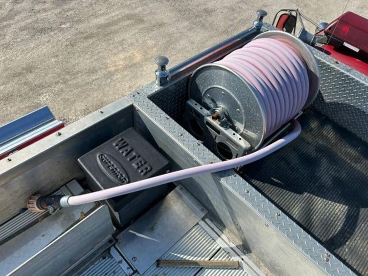 1996-ford-f700-image-48