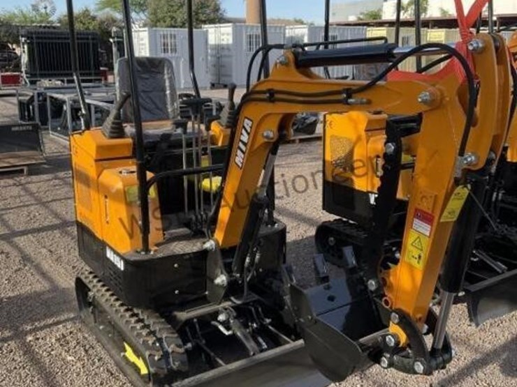 2026-miva-15-mini-excavator-image-1
