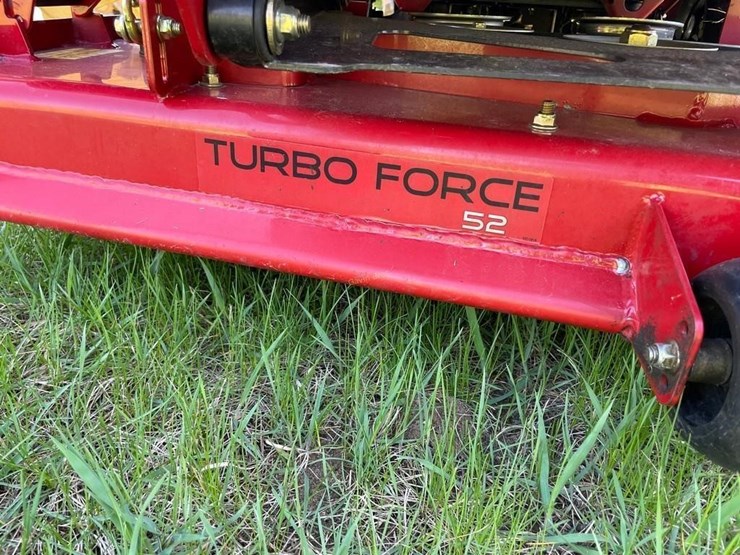 toro-z-master-2000-zero-turn-mower-image-3