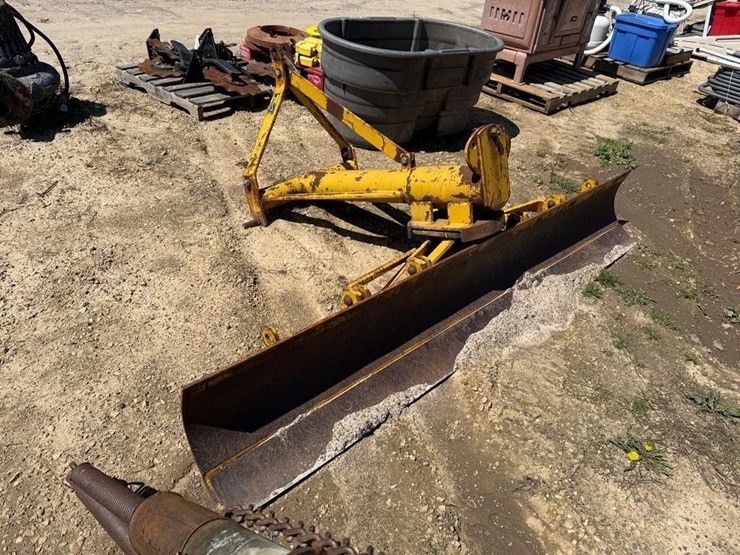 john-deere-8-image-3