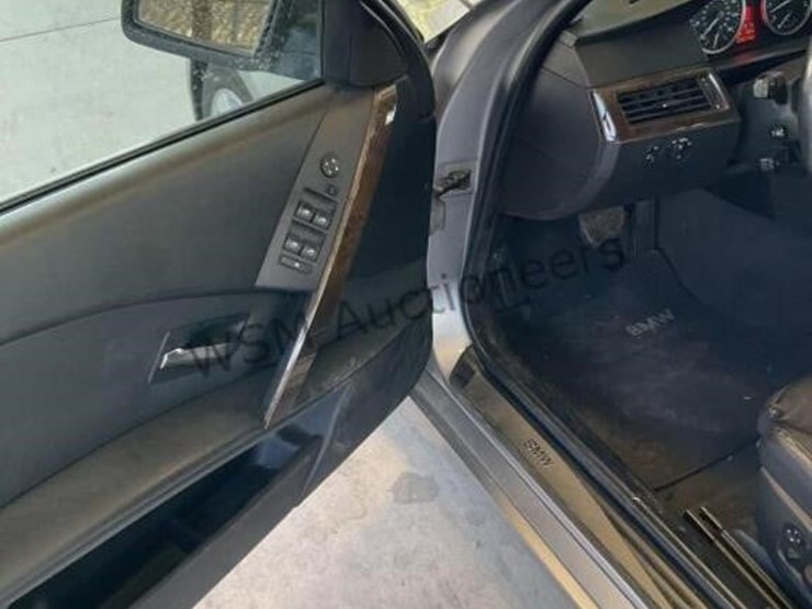 2007-bmw-525i-sdn-image-22