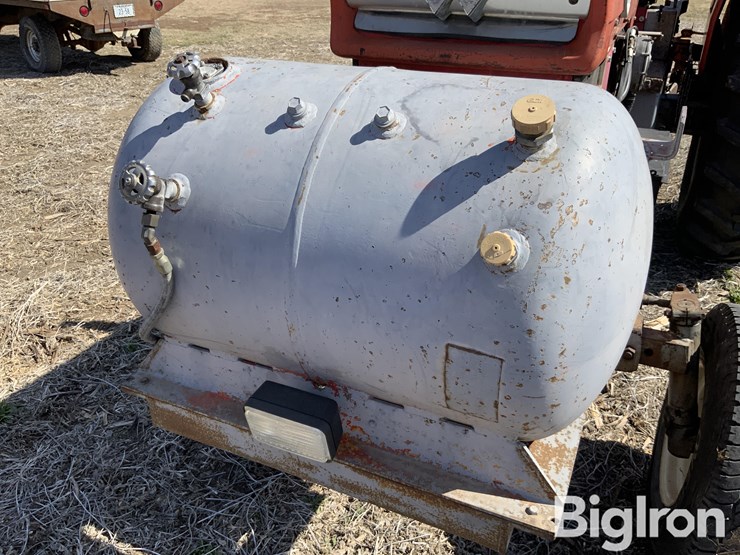 1968-massey-ferguson-1100-image-11