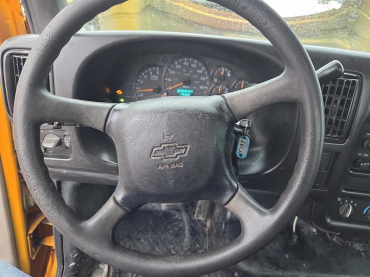 2005-massey-ferguson-8-image-49