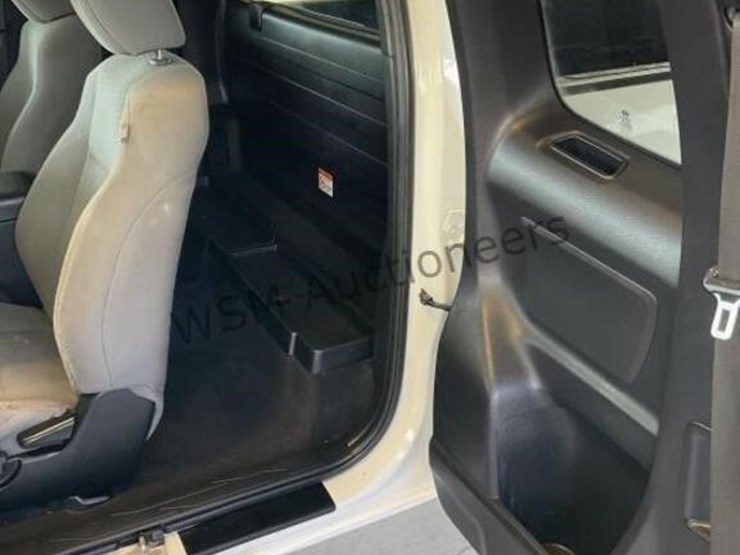 2018-toyota-tacoma-image-25