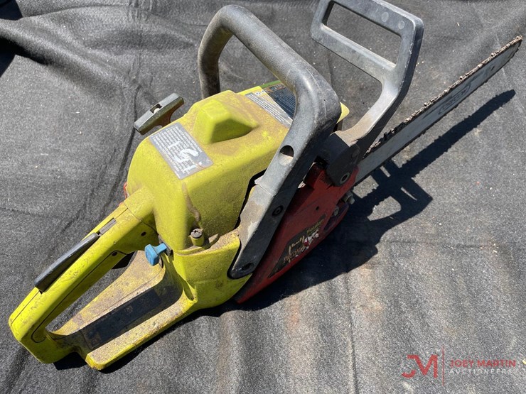 poulan-2150pr-gas-powered-chainsaw-image-2
