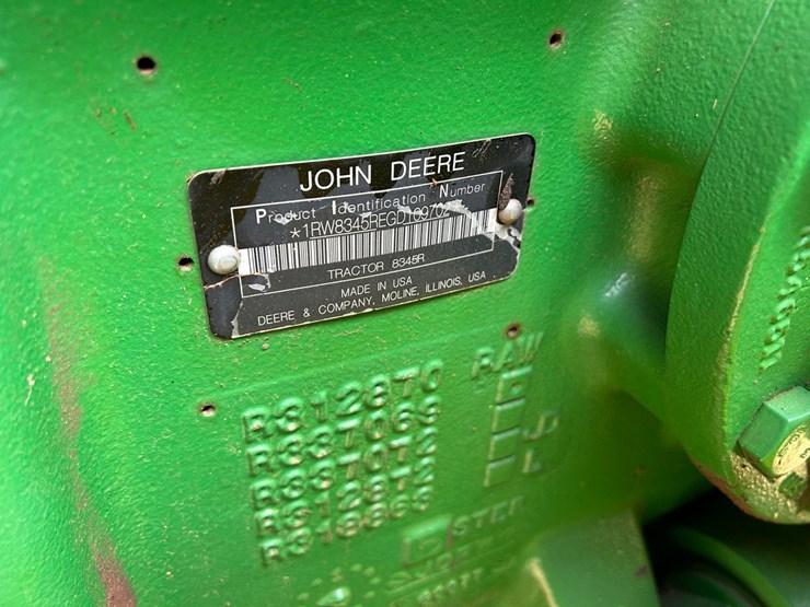 2016-john-deere-8345r-image-46