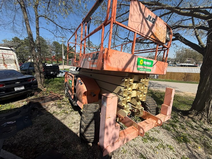 2008-jlg-4394rt-image-3